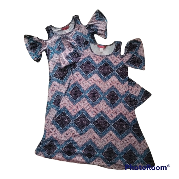 1st Kiss Other - 1st Kiss Girls M & L short Sleeve Casual Dresses